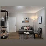 Apartment Gevin's 2
