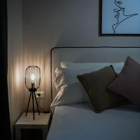 Апартаменты Gevin's 2 Тирана